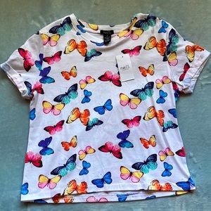 [NEW] still with tags butterfly tshirt
